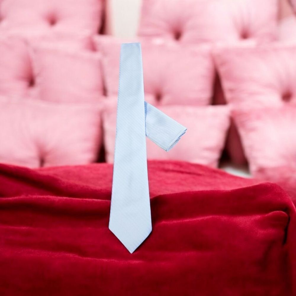 MARK OF DISTINCTION ICE BLUE THIN STRIPE WINDSOR TIE AND MATCHING POCKET SQUARE.